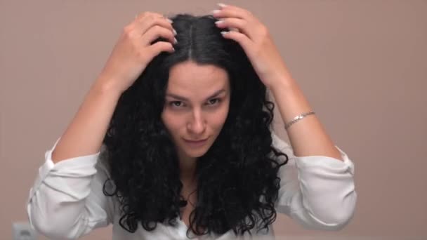 Happy Attractive Young Woman Touching Pretty Hair Applying Hair Powder — Stok Video
