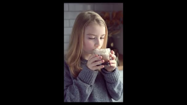 Girl Gray Sweater Drinks Glass Cocoa Marshmallows Early Morning Background — Videoclip de stoc