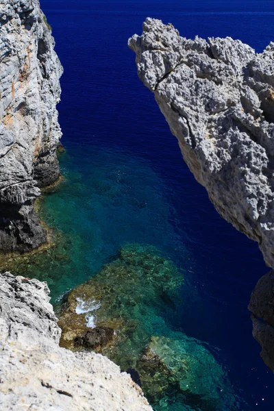 Секретні cove Родос Греція — стокове фото