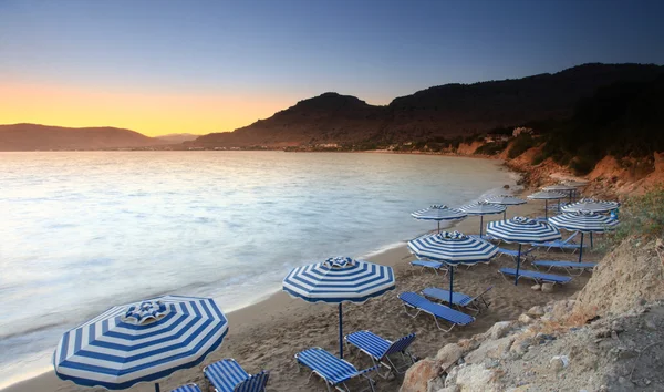 Pôr do sol no Mediterrâneo em Pefkos — Fotografia de Stock