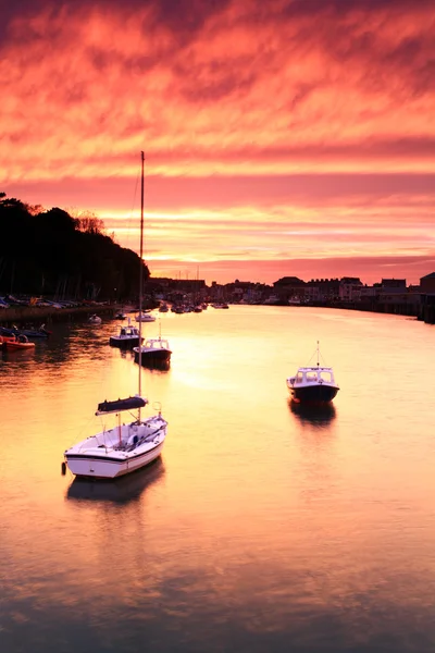 Sonnenuntergang weymouth harbour england — Stockfoto