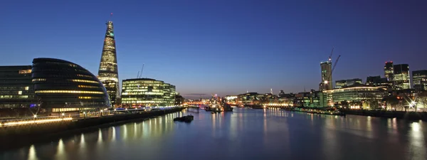 Shard gökdelen — Stok fotoğraf