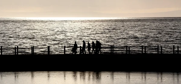 Loď zůstává na pláži — Stock fotografie