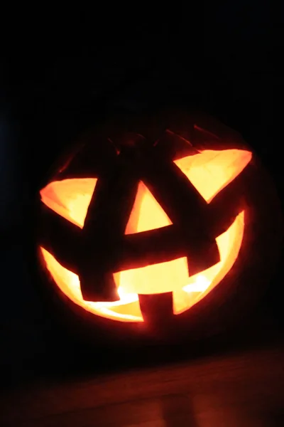 Izzó Halloween pumpkin head — Stock Fotó