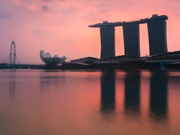 Singapur cityscape şafak — Stok fotoğraf