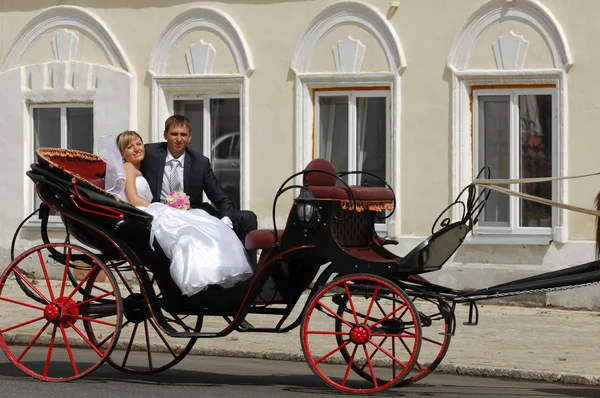 O casamento, dois jovens — Fotografia de Stock