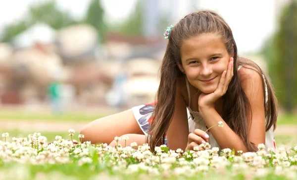 Girls posing in a good mood the photographer — Stock Photo, Image