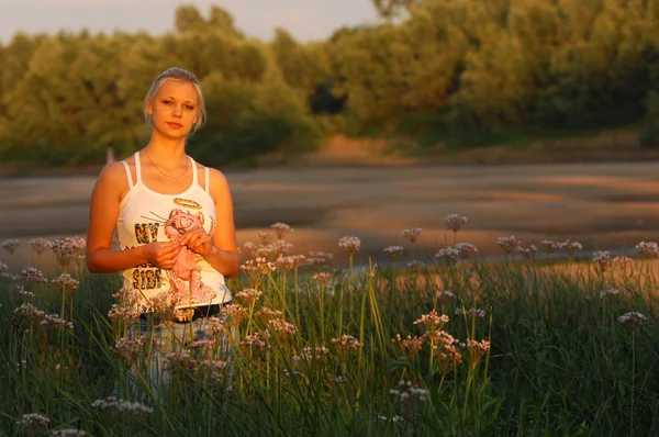 Girl on river — Stock Photo, Image