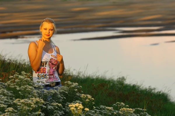 Girl on river — Stock Photo, Image