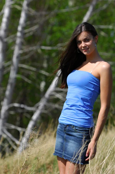 The girl in the hay, good mood — Stock Photo, Image