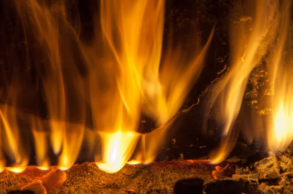 Ateş yanan ateşi — Stok fotoğraf