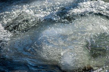 nehir buz. Kışın nehir