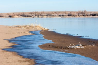 geç sonbaharda Nehri
