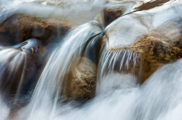 Jaře creek — Stock fotografie