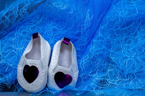 Modrá Krajka Černém Pozadí Šablona Pro Svatební Pozvánku Přání Krajkovým — Stock fotografie