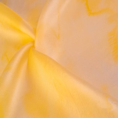 Pastel bej ve sarı tonlarda ipek kumaş, sepia pastel sarı kremsi bej tonda kumaş duvar kağıdı desenli arka plan: sevimli doğal desenli tekstil fotoğrafı