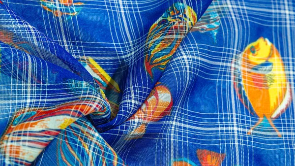 Lacivert ipek kumaş, mercan resifi balığı, deniz teması. Çocuk sanatı. arkaplan, doku, desen