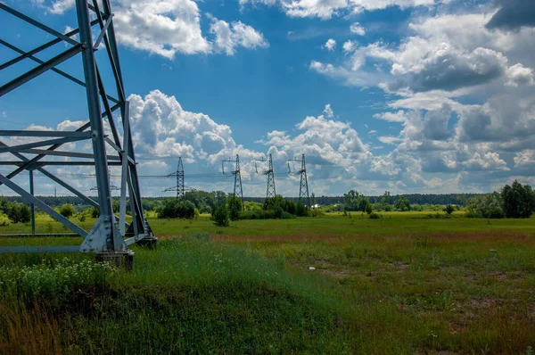 Silhouette Pali Alta Tensione Torre Elettrica Traliccio Elettrico Torre Traliccio — Foto Stock