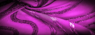 Koyu çizgili kırmızı ipek kumaş. Yakut rengi ile soyut ipek tonlar. Kumaşta eski model. Arkaplan dokusu, dekoratif süs