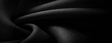 Saten Siyah İpek genellikle parlak bir yüzeyi ve bir mat sırt, saten dokuma dört veya daha fazla dolgu iplikleri ile karakterize edilir.