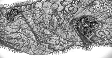 Siyah dantel kumaş. Özel tasarım süslemeli siyah dantel yama, tasarımınız için aksesuarlar, özel tasarım kurdele, parlak dekorasyon. Desen Arkaplan Deseni