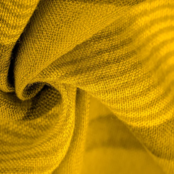 Tejido Seda Color Amarillo Textura Antecedentes Del Color Entre Verde — Foto de Stock
