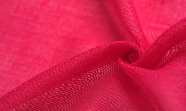 赤い絹織物です 抽象的な背景高級ファブリックまたは液体波または波状の折り目 — ストック写真
