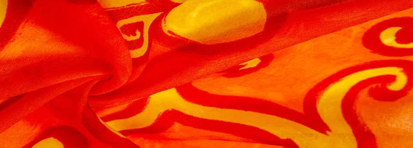 Шовк Тканина Червоний Фон Розфарбованими Жовтими Квітами Тканинна Текстильна Ілюстрація — стокове фото