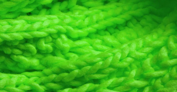 Green Knitted Wool Scarf Large Chunky Knit Gorgeous Winter Handmade — Stock Photo, Image