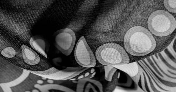 黒の白い絹の生地のパターン 中太のレーヨン生地は 少し色のバリエーションがある素敵な輝きを持っています テクスチャ背景パターン — ストック写真