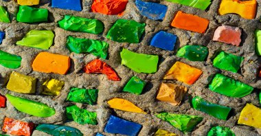 Renkli cam mozaik. Soyutlama. Büyük sanatsal panoramalar. doku arkaplan deseni