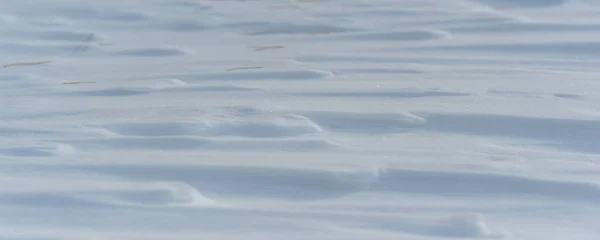 Kar Zemini Kapladı Güneşli Bir Gün Panoramik Fotoğrafçılık Yakında Ilık — Stok fotoğraf