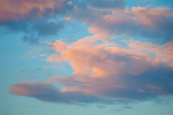 Foto Del Cielo Con Nuvole Albe Tramonti Toni Giallo Arancio — Foto Stock