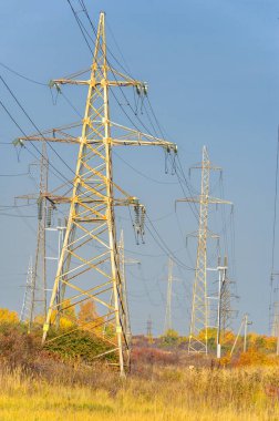 Endüstriyel sonbahar manzarası. Kentsel tasarım, mimari, coğrafya, ekoloji, inşaat, inşaat, çevre psikolojisi alanlarını kapsayan disiplinler arası bir alandır.,