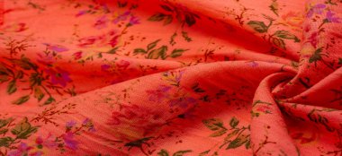 Çiçekli yakut kırmızısı pamuk kumaş. Bağımsız sanatçılardan ve ikonik markalardan çiçek resimleri al. Doku, arkaplan, desen,