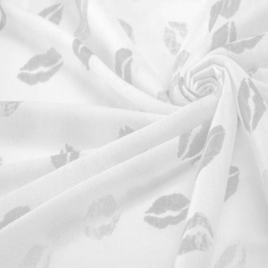 Doku, arkaplan, zemin bağlam, sevgi, folyo alan, dudak izi olan siyah beyaz ipek kumaş.