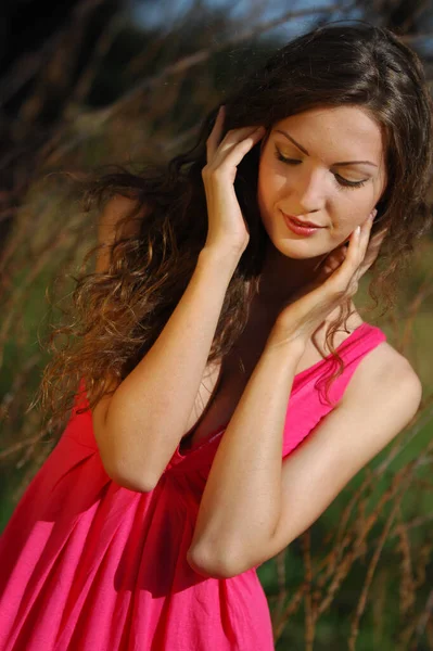 Girl Open Sky Model Red Summer Dress — Stock Photo, Image
