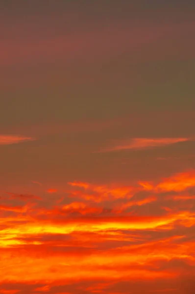 Foto Del Cielo Con Nubes Amaneceres Puestas Sol Tonos Naranja — Foto de Stock
