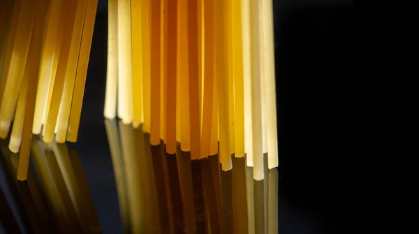 Spaghetti Long Thin Firm Cylindrical Pasta Noodles Staple Traditional Italian — Φωτογραφία Αρχείου