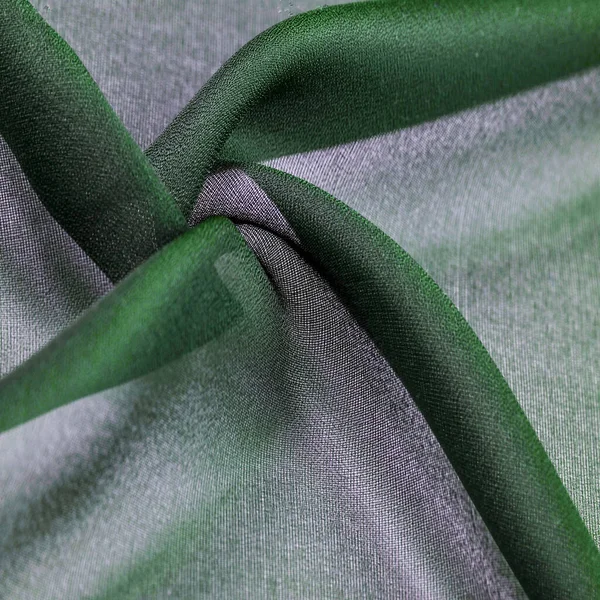Tecido Seda Transparente Verde Como Uma Onda Com Tons Turquesa — Fotografia de Stock
