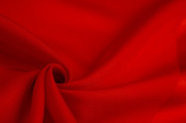 Kırmızı ipek kumaş. Açık kırmızı ipek saten. Tasarımınız ve aksesuarlarınız için uygun. Giysiler - sari, düğün. Duvar kağıtları ve posterler. Beleth daveti. Doğru kararı verdin. İyi seçim.