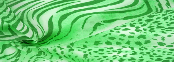 Tecido Seda Com Listras Verde Branco Pele Zebra Estilo Africano — Fotografia de Stock