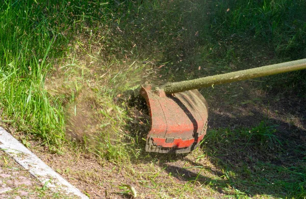 Process Mowing Lawn Hand Mower Worker Mows Tall Grass Electric — Fotografia de Stock