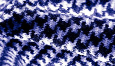 Kumaş yoğun, sıcak ve mavi kareli desenli. Koyu mavi iplik. Arkaplan dokusu deseni.