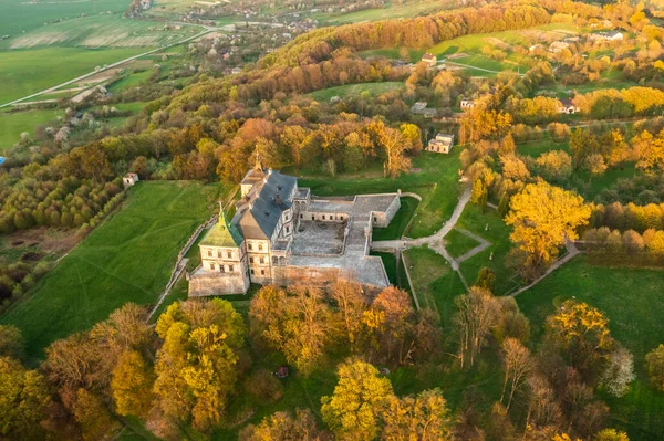 Vista Aérea Antigo Castelo Ucraniano Pidhirtsi Localização Aldeia Pidhirtsi Região — Fotografia de Stock