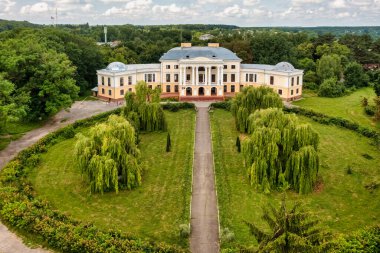The ancient palace of the Grokholsky-Mozhaisky, in the village. Voronovitsa, Ukraine, aerial view.