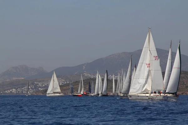 Bodrum Türkei April 2018 Segelboote Segeln Bei Windigem Wetter Den — Stockfoto
