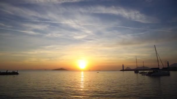 Paisaje Marino Atardecer Faro Costa Ciudad Costera Turgutreis Espectaculares Puestas — Vídeo de stock