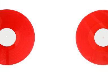 Beyaz arka planda kırmızı plak plağı. Retro tarzı. Üst Manzara. Düz yat, boşluğu kopyala.