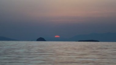 Deniz kenti Turgutreis ve muhteşem gün batımları. Bodrum, Türkiye.